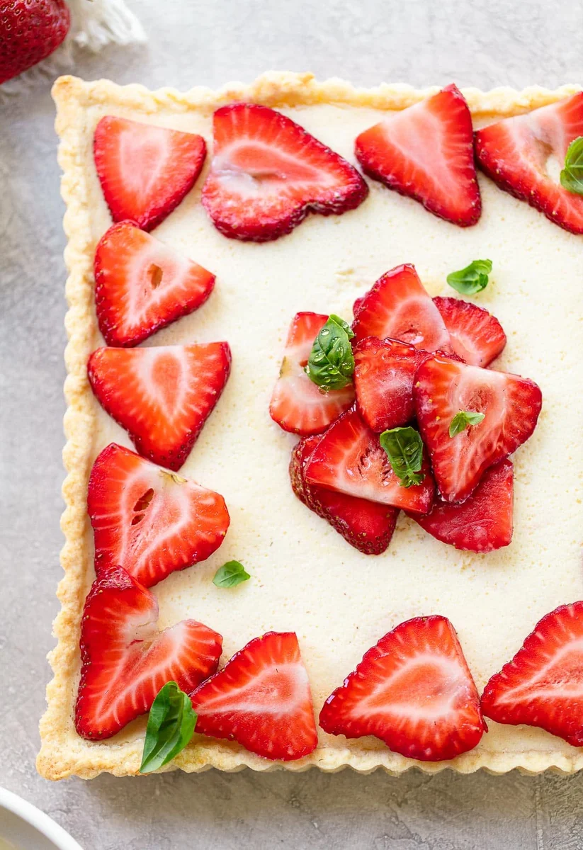 Italian Strawberry Mascarpone Tart