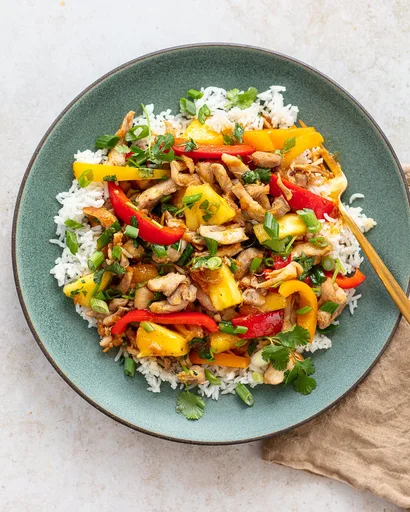 Stir-Fried Hot and Sour Pineapple Chicken