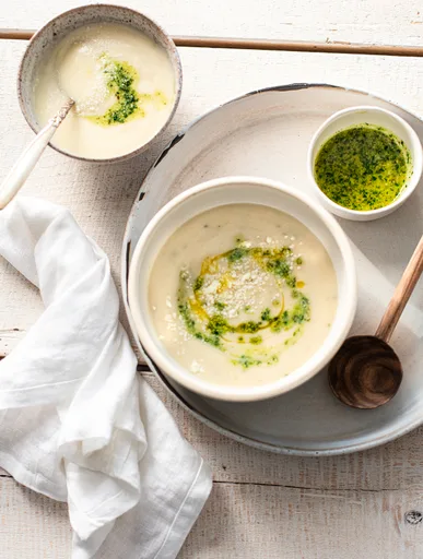 Creamy Cauliflower Soup with Parmesan