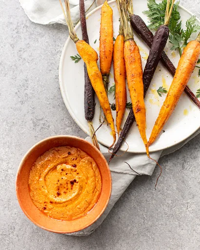 Zanahorias especiadas con feta batido ahumado
