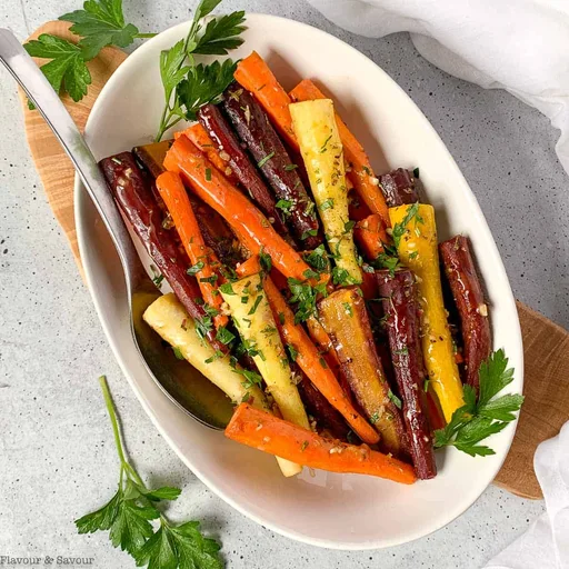 Zanahorias asadas con glaseado de miel y mostaza