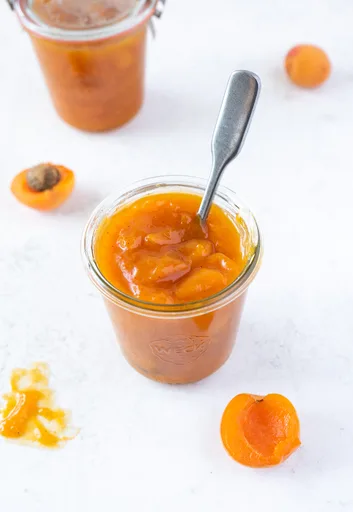 Small Batch Apricot Jam