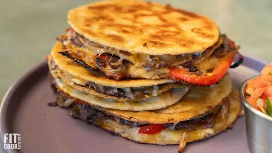 Quesadilla crujiente en capas