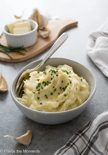 Instant Pot Garlic Mashed Potatoes