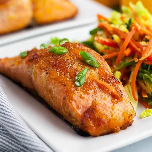 Salmón al horno glaseado con cítricos y sake