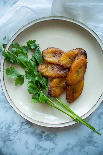 Plátano maduro frito