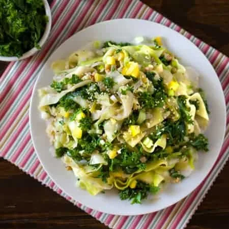Receta de calabacín y col rizada