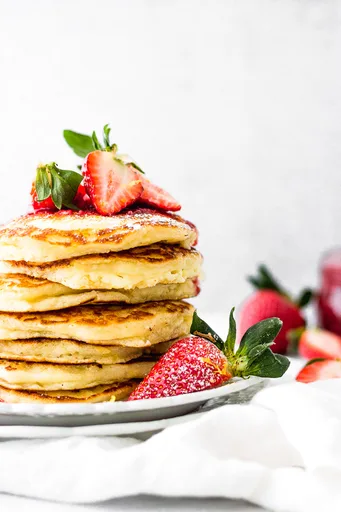 Lemon Mascarpone Pancakes with Strawberry Sauce