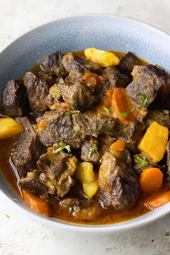 Carne guisada puertorriqueña