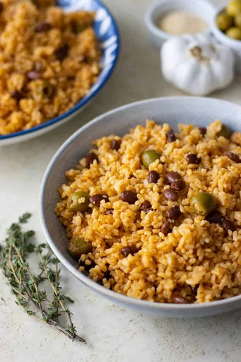 Arroz con habichuelas puertorriqueño