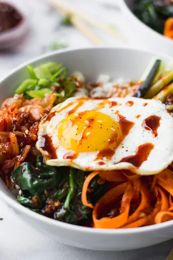 Spicy Vegetarian Bibimbap