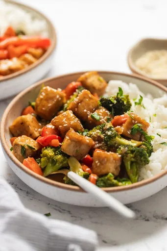 Tofu Stir Fry with Broccoli