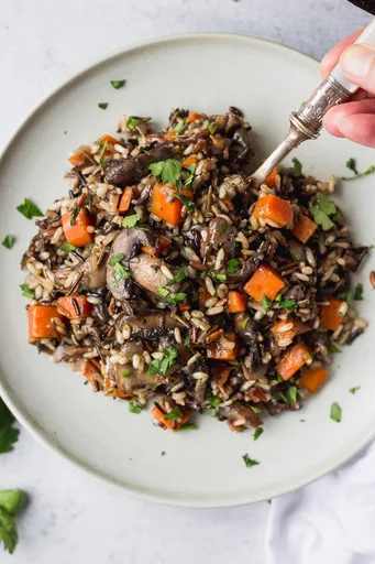 Vegetarian Wild Rice Pilaf with Mushrooms