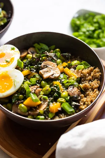 Quinoa Breakfast Bowl with Mushrooms and Edamame