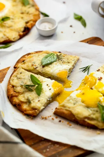 Rosemary Potato Breakfast Flatbread Pizza
