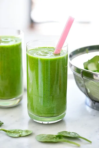 Batido verde dulce para reforzar el sistema inmunitario