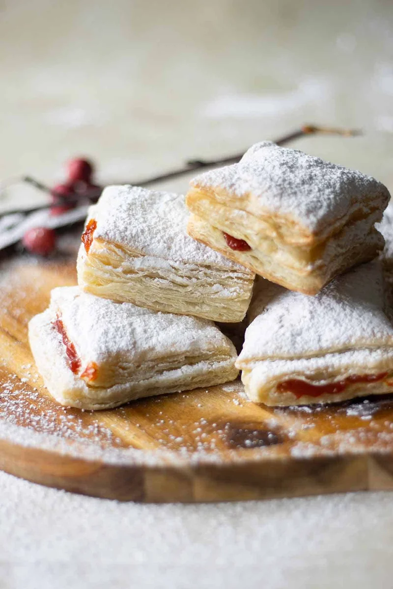 Pastelillos de Guayaba (Guava Pastries)