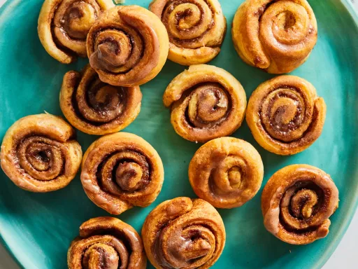 Air Fryer Mini Cinnamon Rolls