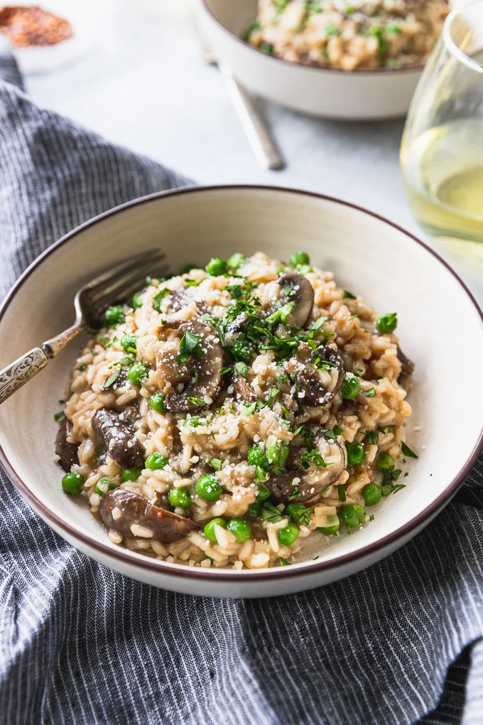 Creamy Baby Bella Mushroom Pea Risotto