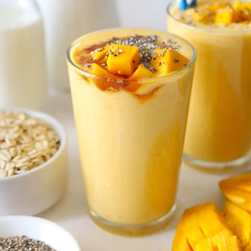 Batido de desayuno de mango y avena