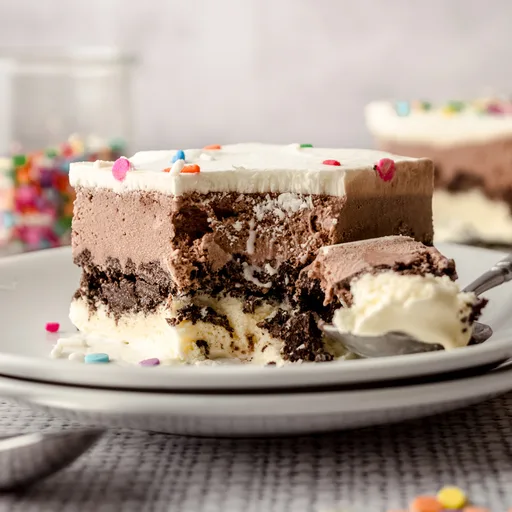 Ice Cream Sheet Cake Recipe