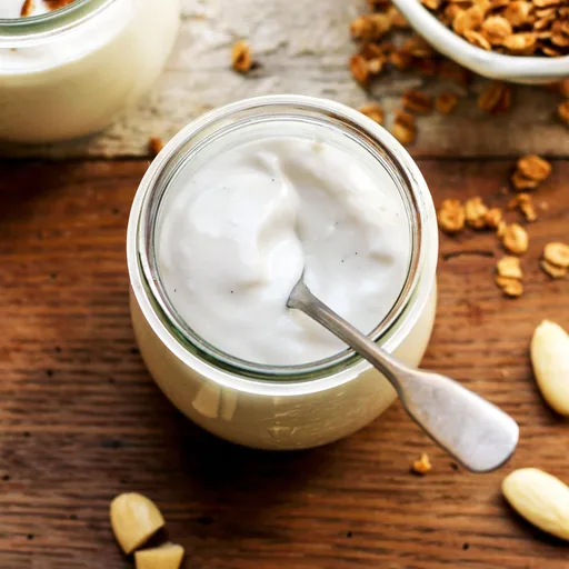 Yogur Vegano de Leche de Almendras