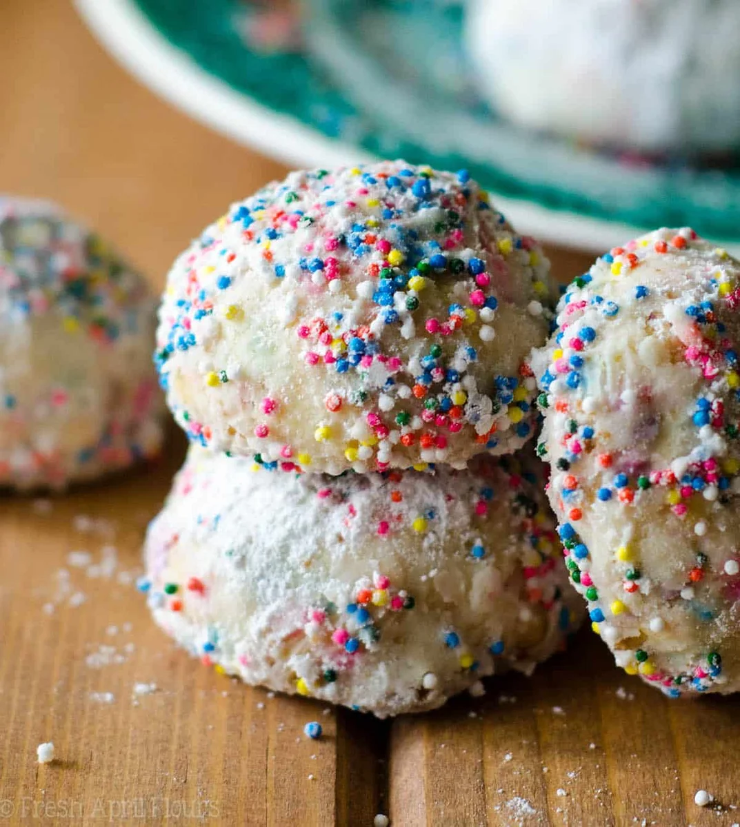 Funfetti Snowballs