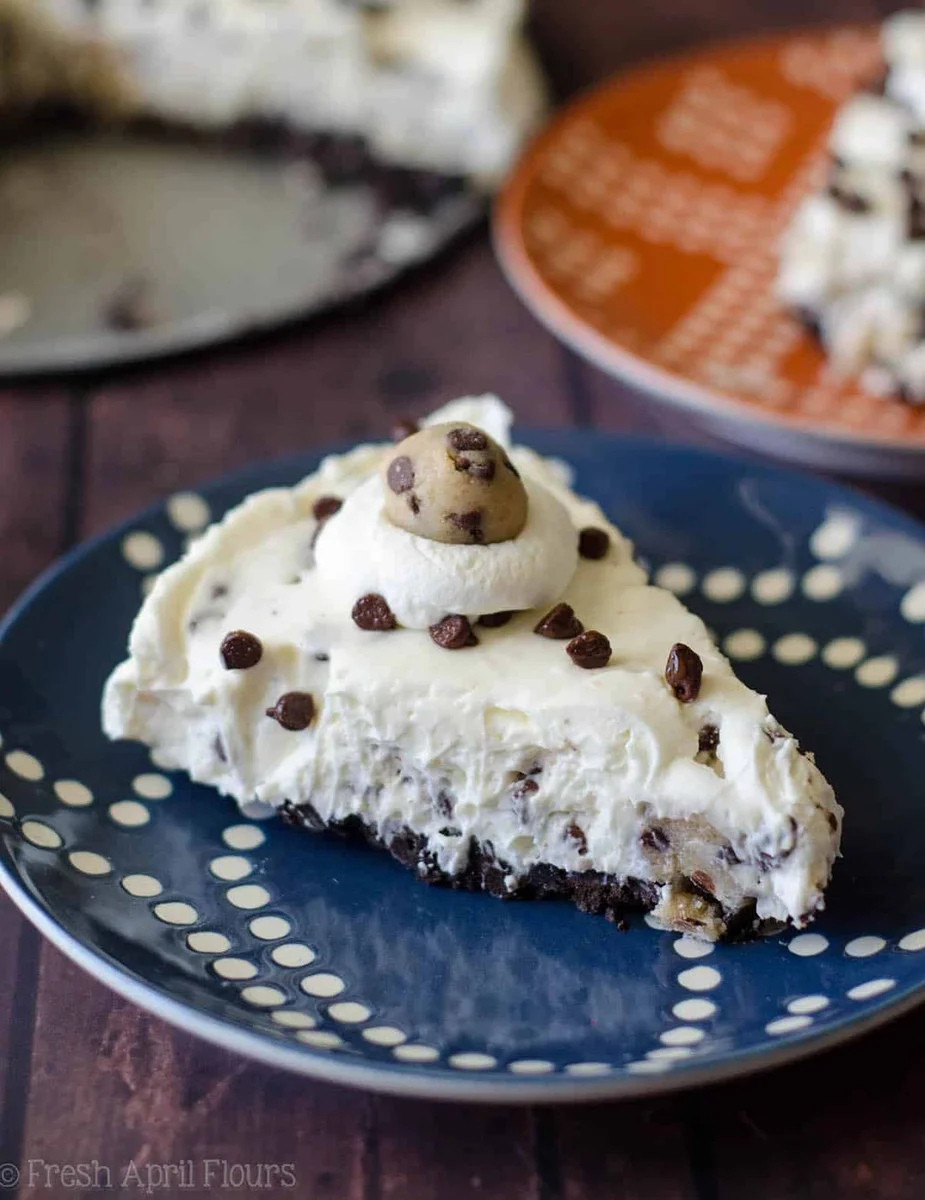 Tarta de masa de galleta con chips de chocolate sin horno