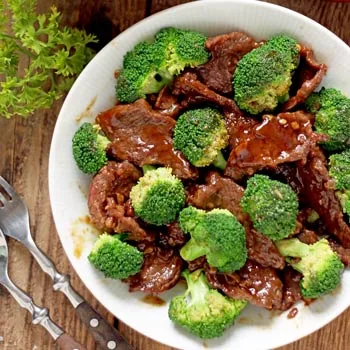 Salteado de ternera con brócoli