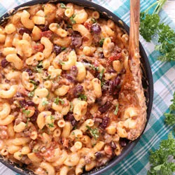 Easy Chili Mac and Cheese