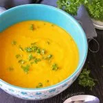 Sopa de zanahoria y jengibre fácil y cremosa