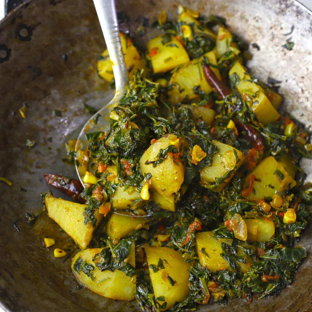 Dhaba Style Methi Aloo Recipe