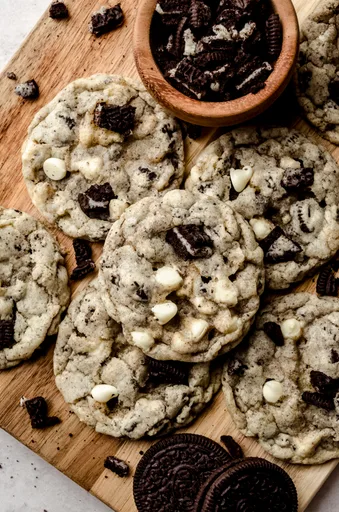 Oreo Cookies and Cream Cookies