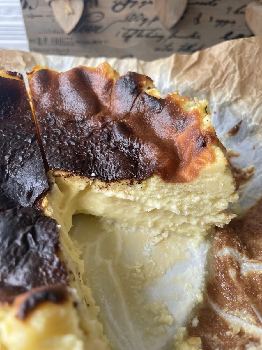 Burnt basque cheesecake