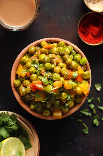Matar Ghugni Recipe