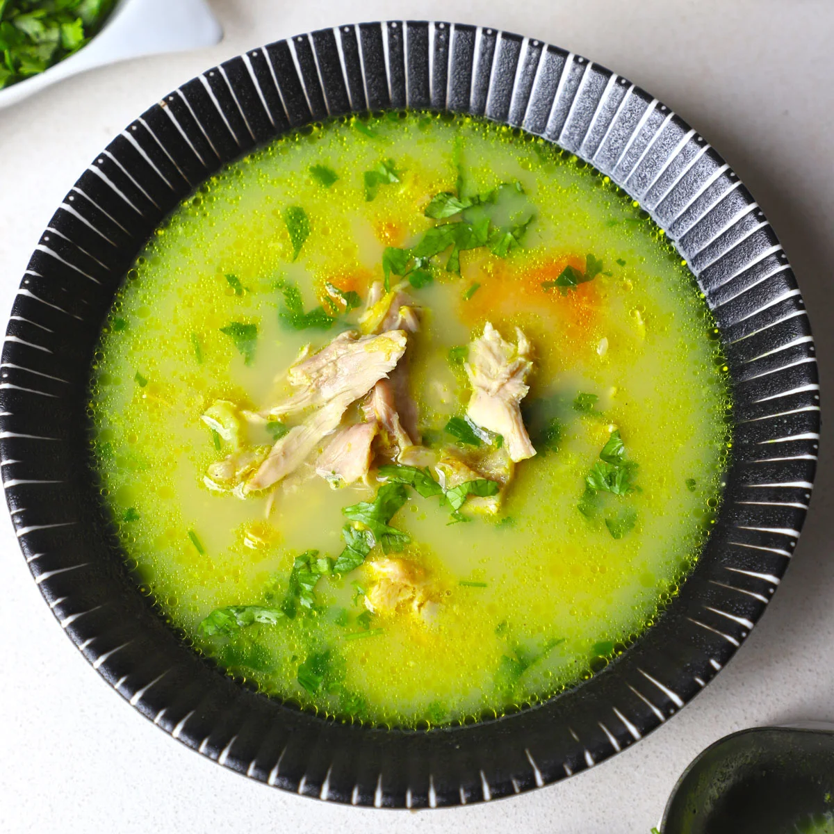 Receta de sopa de pollo Shorba en una sola olla