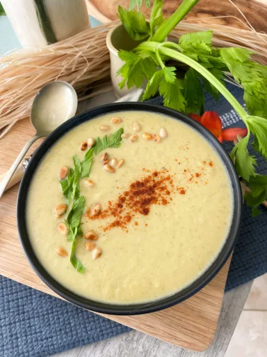 Sopa de puerro y patata