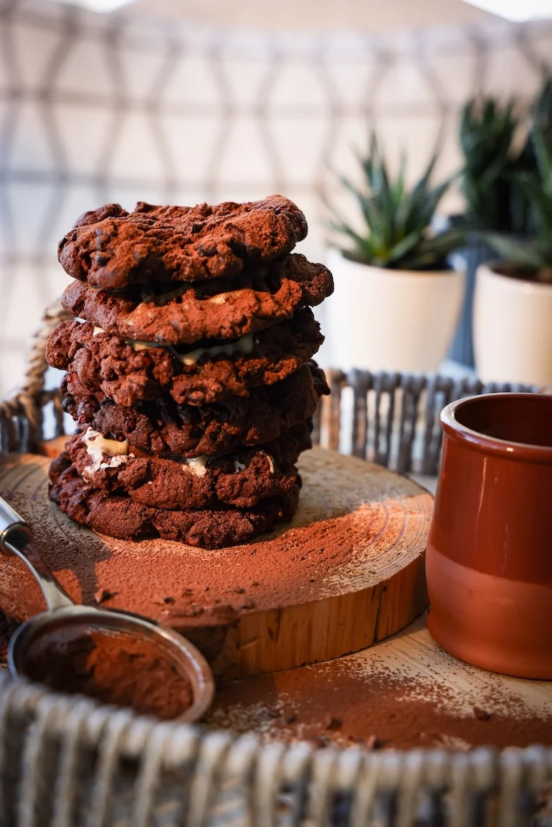 Chocolate Chips & Nibs Cookies