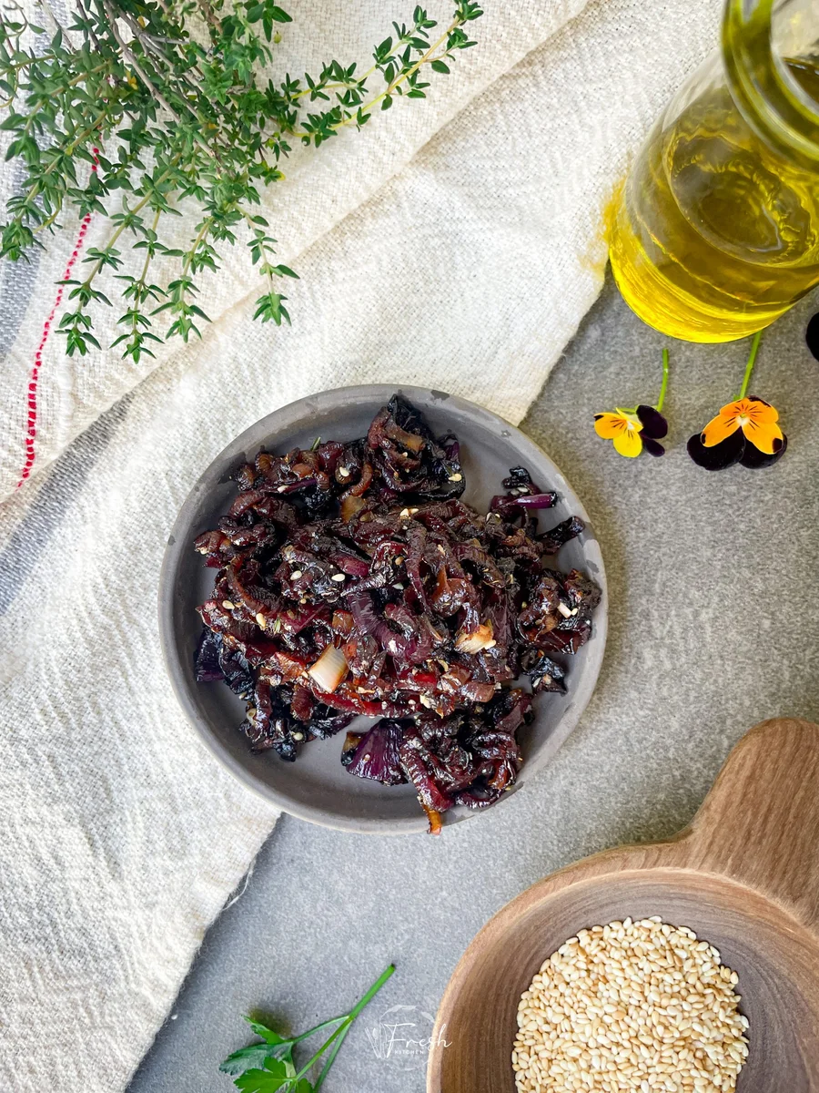Caramelized Thyme onions