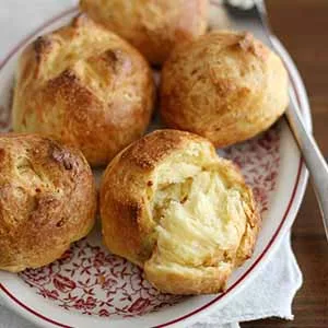 Garlic Cheddar Brioche Buns