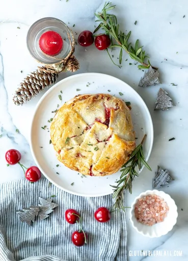 Brie hojaldrado al horno sin gluten