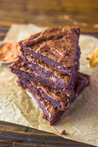 4 Ingredient Fudge Protein Brownies (Vegan, Gluten-free, Paleo)