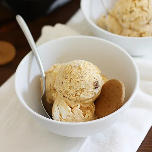 Pumpkin Cheesecake Ice Cream