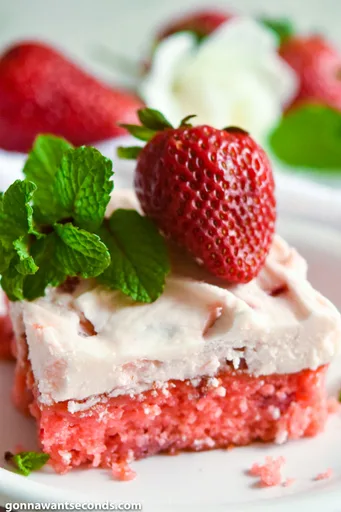 Strawberry Jello Cake