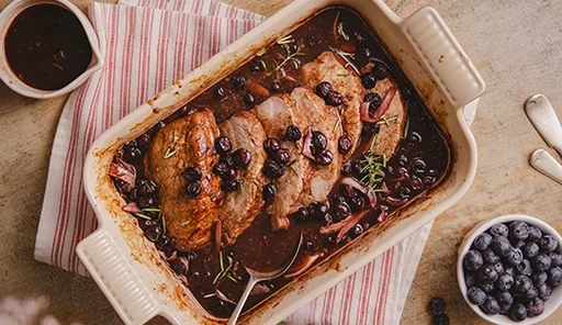 Lomo de Cerdo con Salsa de Arándanos