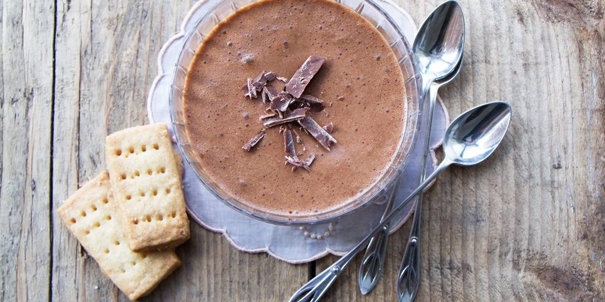 Simple chocolate mousse