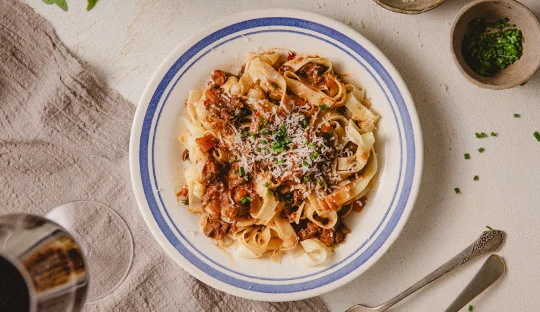 Fetuccini con Salsa Ragú de Osobuco