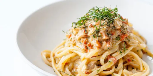 Linguine con cangrejo real