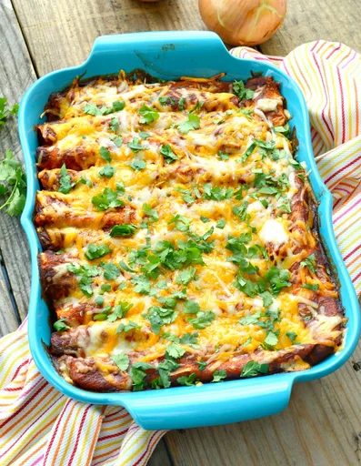 Enchiladas de pollo con queso