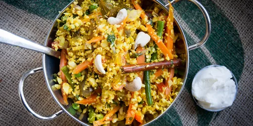 Cauliflower 'rice' biryani